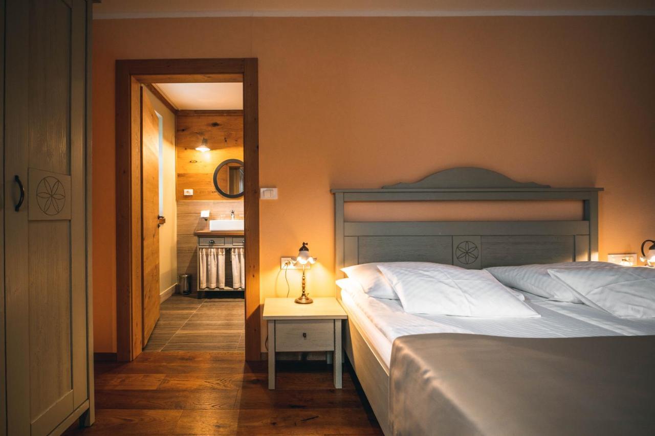 Hotel Zamorc Škofja Loka Exteriör bild