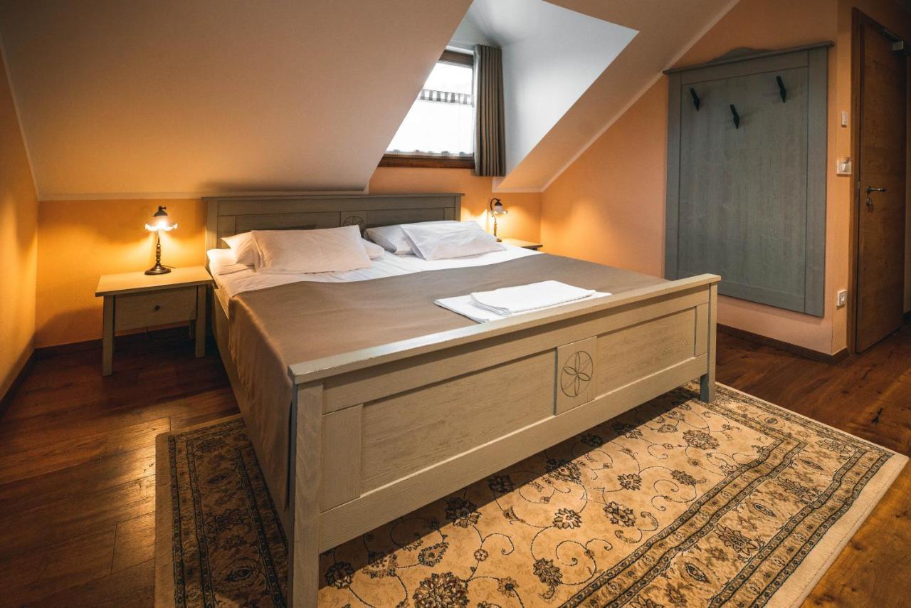 Hotel Zamorc Škofja Loka Exteriör bild