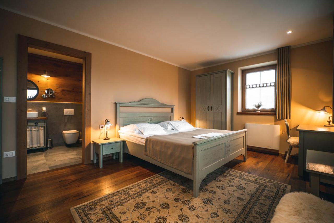 Hotel Zamorc Škofja Loka Exteriör bild