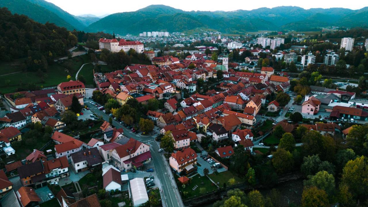 Hotel Zamorc Škofja Loka Exteriör bild